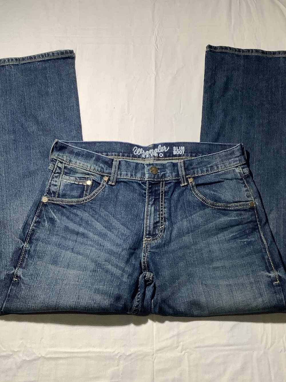 Wrangler Retro Slim Boot Jeans in Medium Blue Denim
